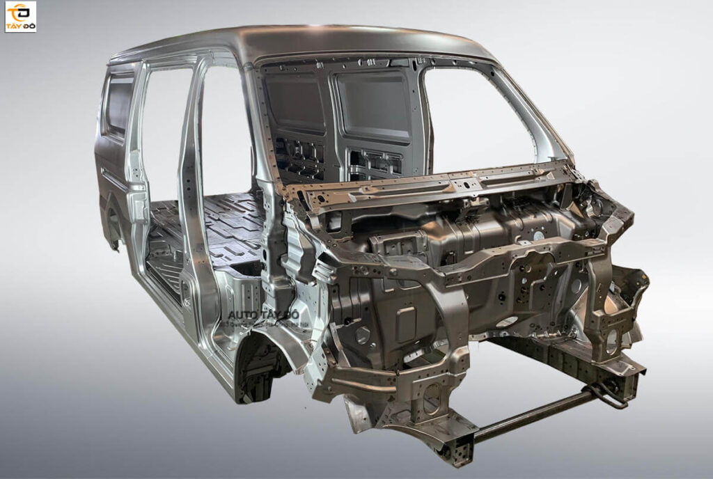 Cấu trúc khung gầm liền khối chắc chắn của xe ô tô tải van Tera V8