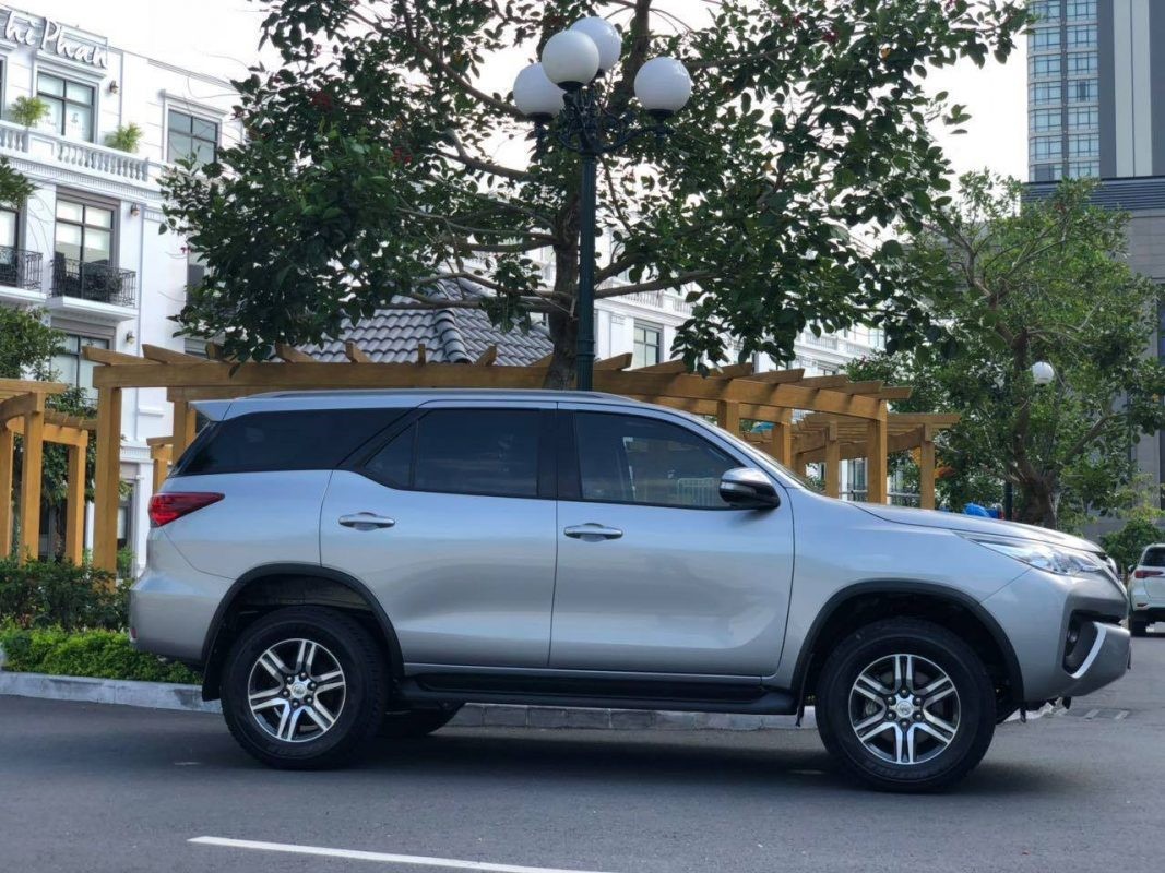 kích thước xe Fortuner