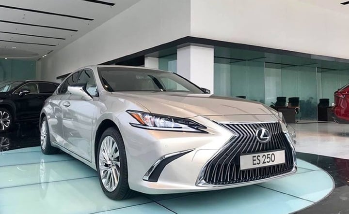 Dòng xe hạng sang Lexus, minh chứng cho thành công của thương hiệu cao cấp từ Nhật Bản
