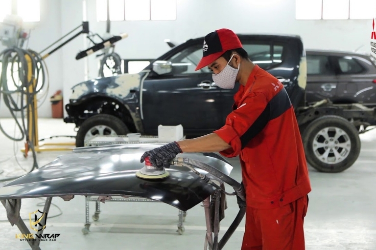 Minh họa lợi ích của lớp sơn xe ô tô chất lượng cao