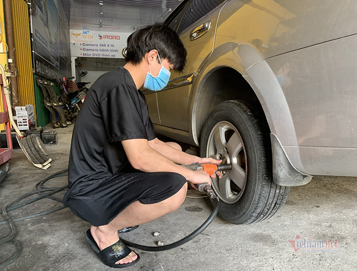 Lưu ý Quan Trọng Khi Thay Lốp Xe Ô Tô