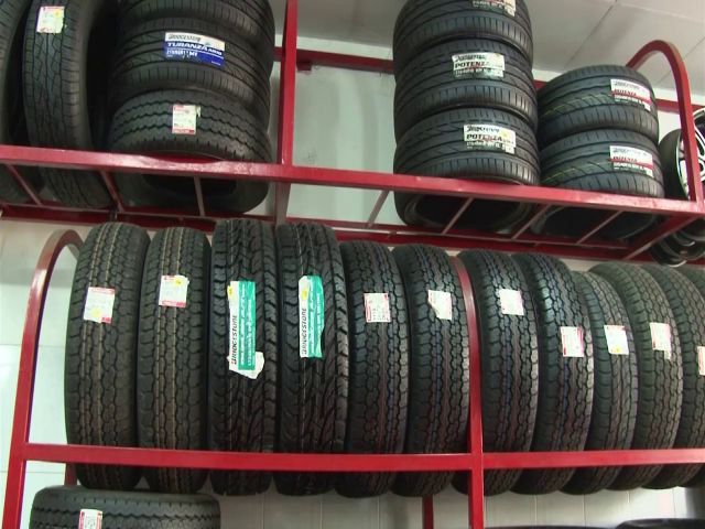 Lốp xe ô tô nhập khẩu tại Việt Nam vẫn có giá cao