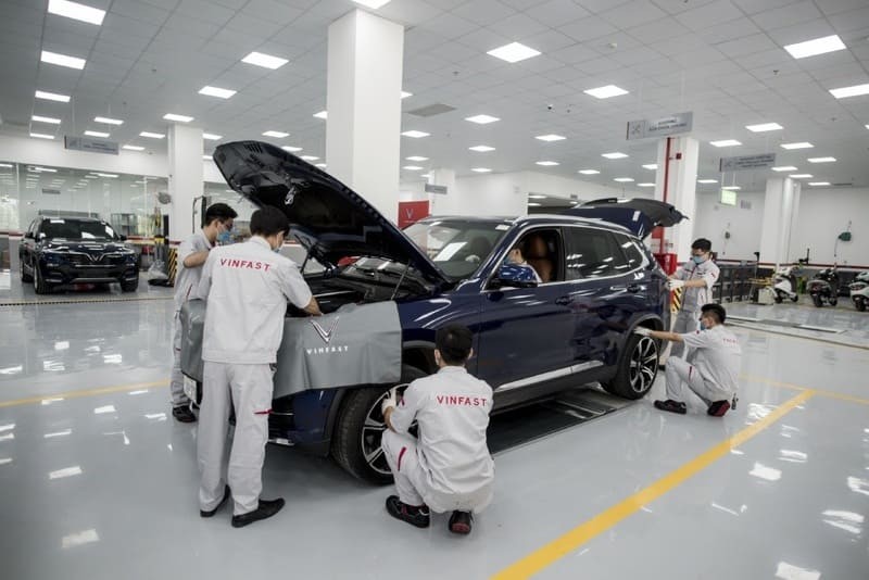 Những lưu ý quan trọng khi mở nắp capo xe ô tô