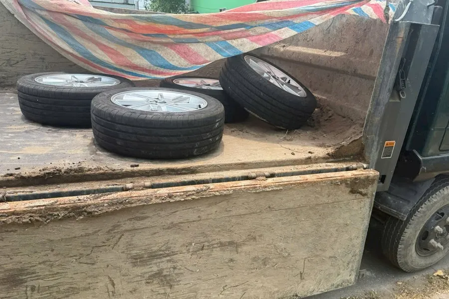 4 bánh xe ô tô bị mất trộm được thu hồi