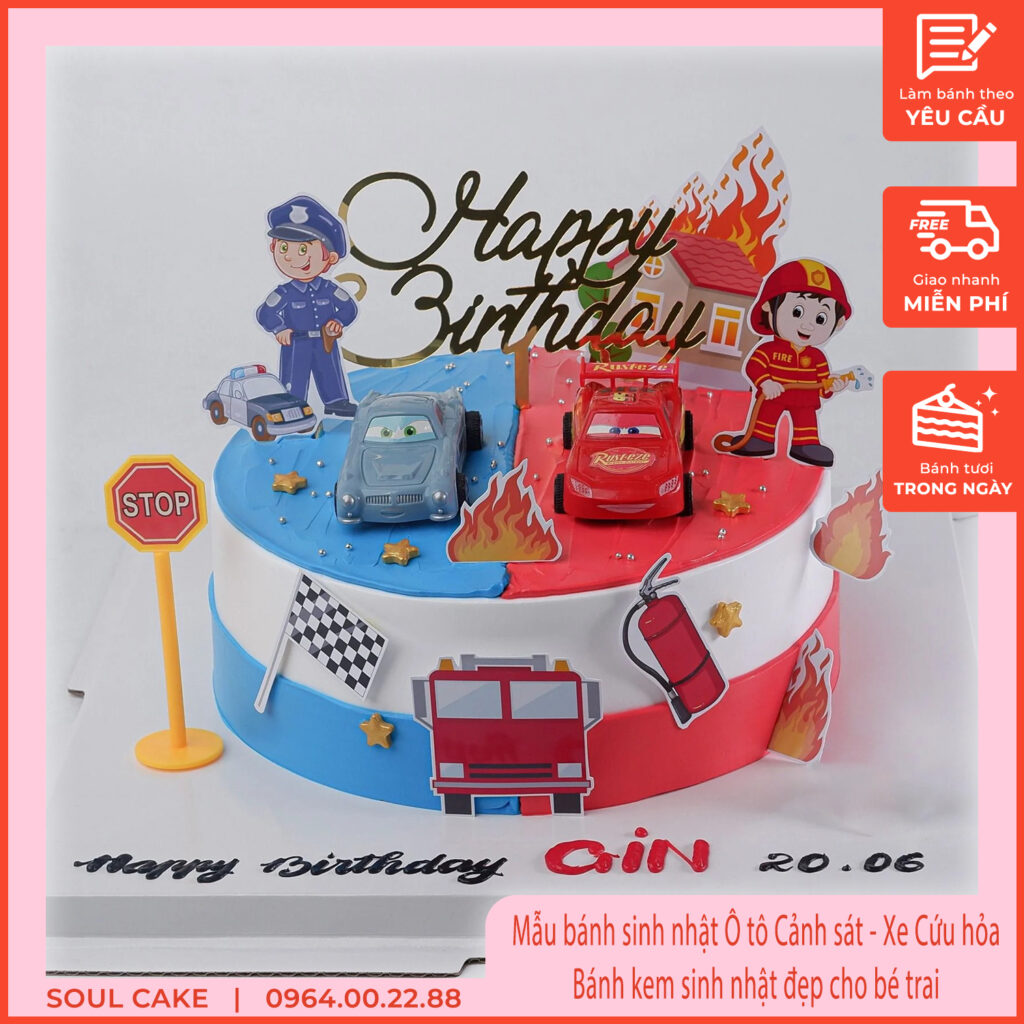 Mẫu bánh sinh nhật hình xe ô tô cảnh sát và xe cứu hỏa dành cho bé trai