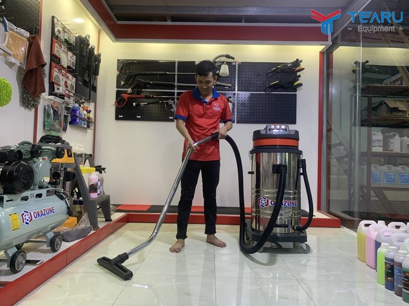 Máy hút bụi nội thất xe ô tô cần thiết
