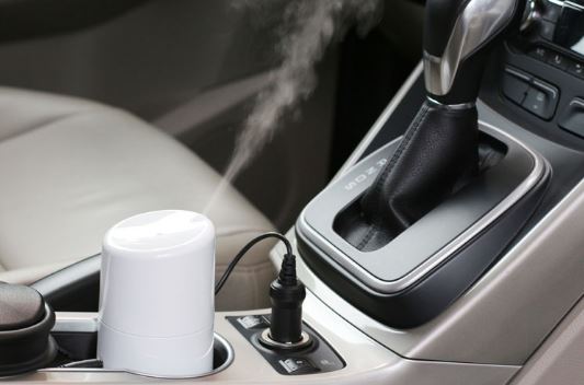 Các loại máy khuếch tán tinh dầu xe hơi phổ biến trên thị trường