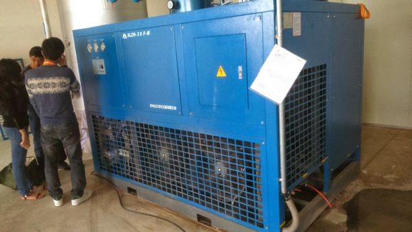 Máy sấy khí chuyên dụng trong quy trình sơn xe ô tô