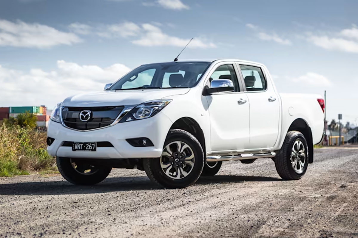 Tổng quan về xe bán tải Mazda BT-50 2021
