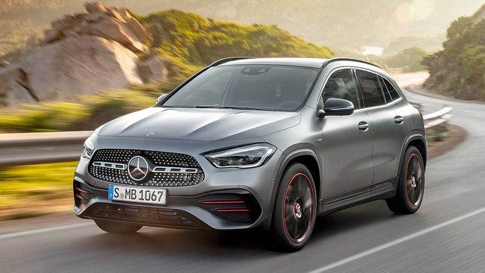 Mercedes-Benz GLA 200 - mẫu xe ô tô 5 chỗ đẹp nhất ở phân khúc hạng sang