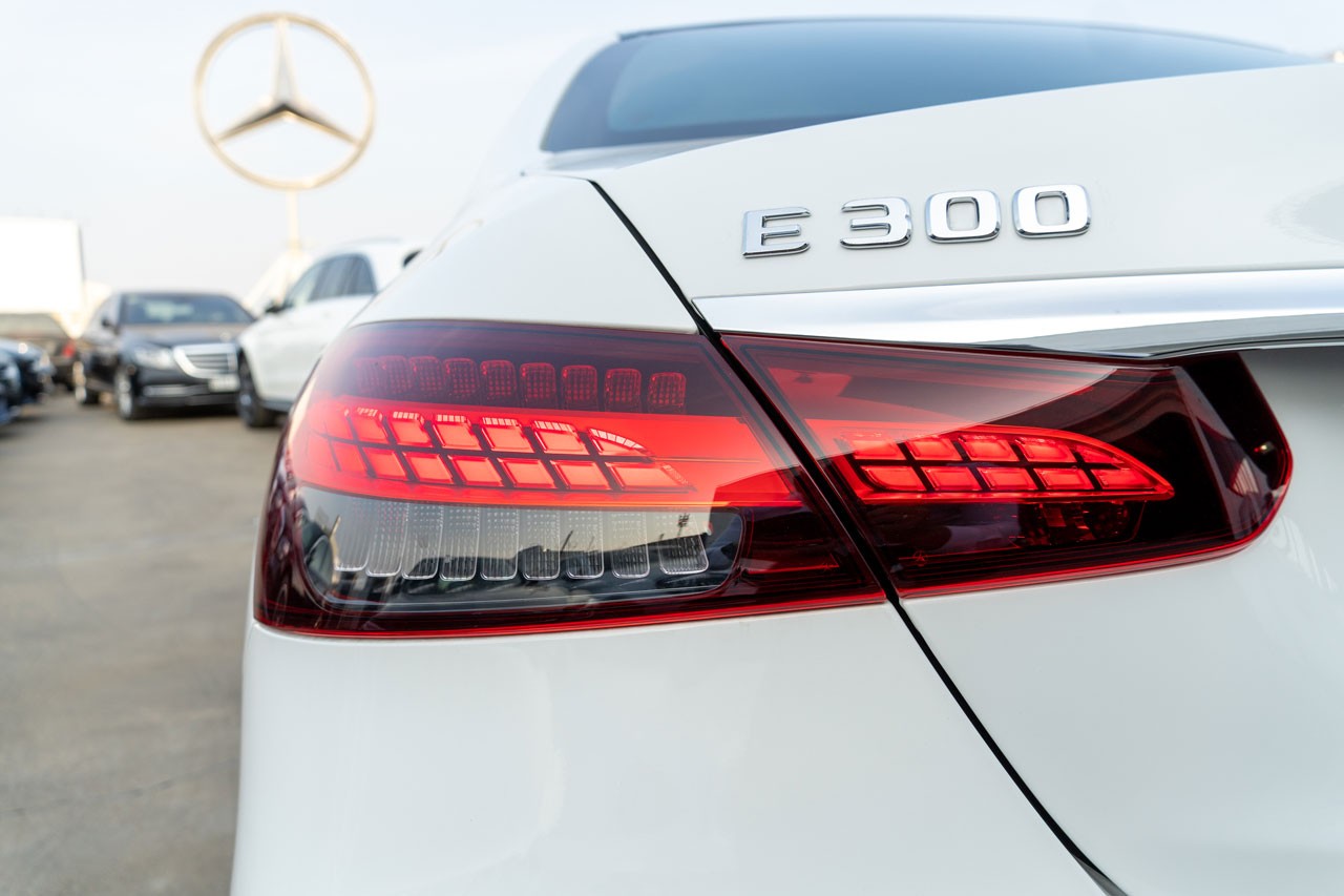 mercedes e300 amg 2021