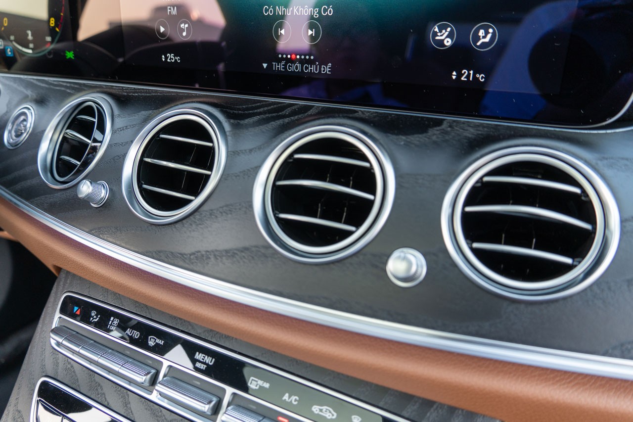 mercedes e300 amg 2021
