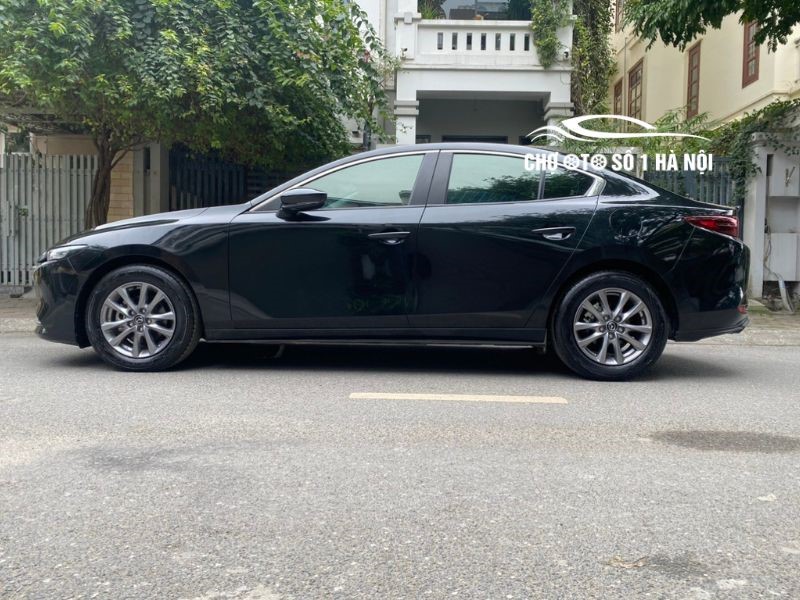 Xe ô tô cũ Mazda 3: Những điều cần biết khi mua