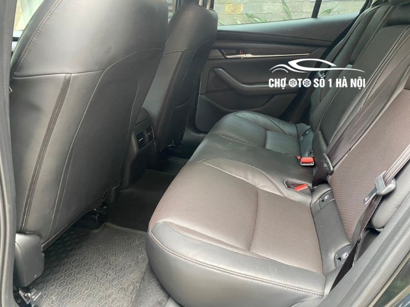 Xe ô tô cũ Mazda 3: Những điều cần biết khi mua