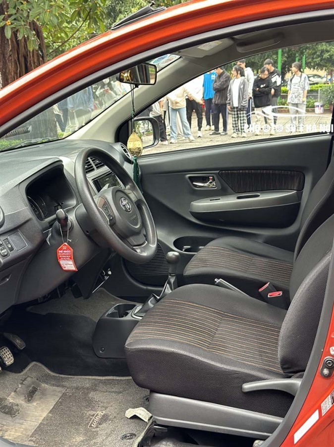 Mua màn cửa xe ô tô dễ dàng trên toyotaokayama.com.vn