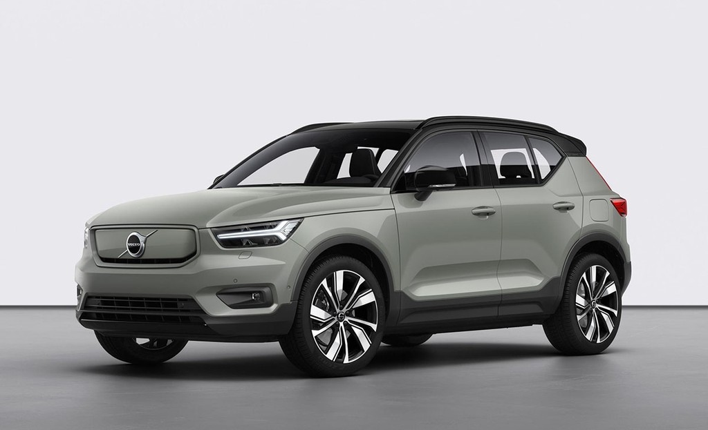 Giá xe ô tô Volvo XC40 Recharge - Hình ảnh thân xe điện Volvo XC40 màu trắng