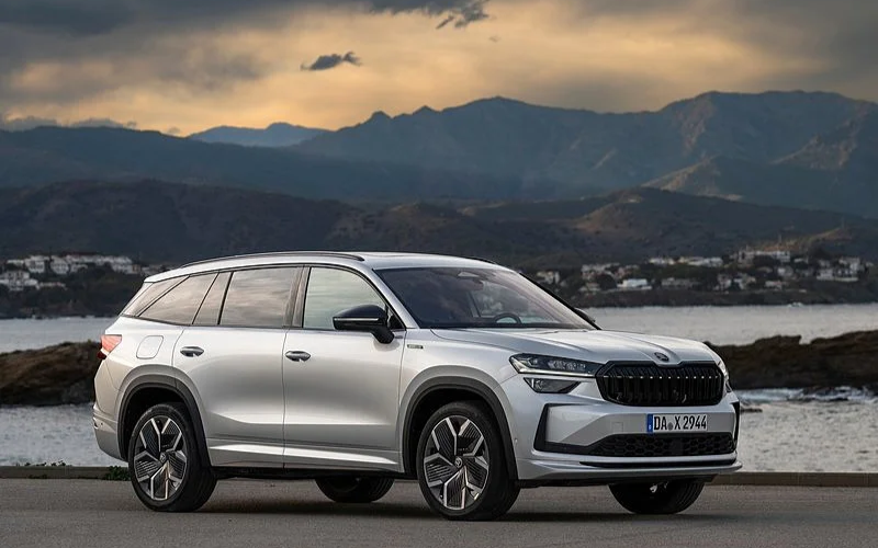 Hình ảnh xe Skoda, liên quan đến phần phân tích nhược điểm của các hãng xe ô tô của các nước.