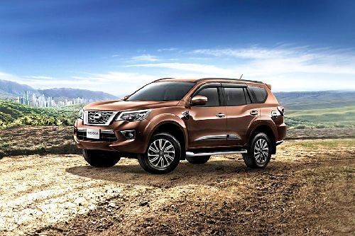 Những chiếc xe Nissan kiểu dáng thu hút, thiết kế ấn tượng