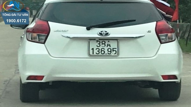 Biển số xe ô tô bị mờ cần cấp lại