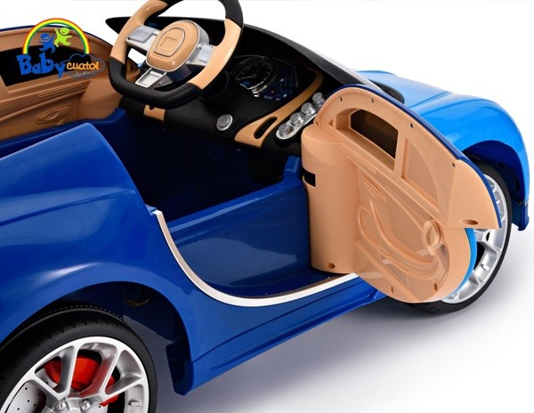 Xe ô tô điện trẻ em Bugatti Chiron với cửa mở tiện lợi