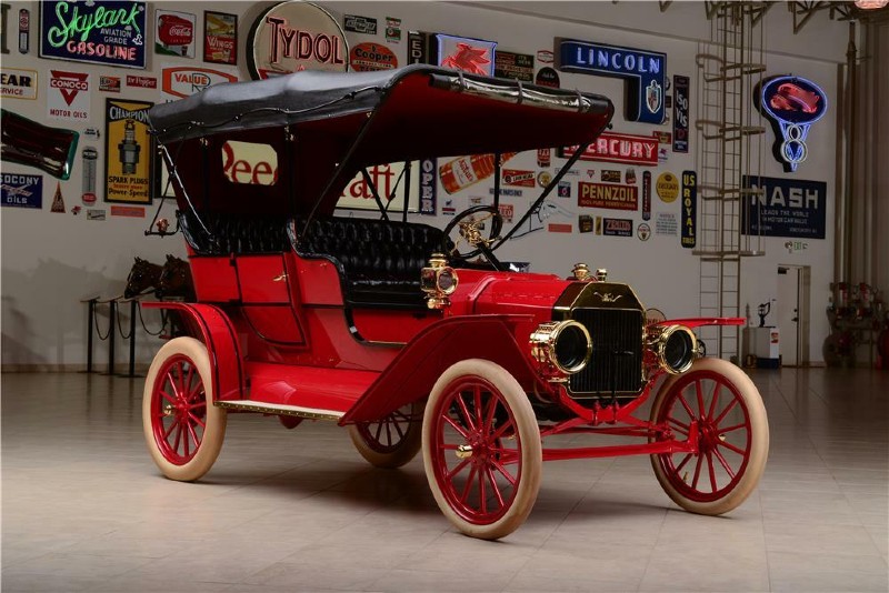 Ford Model T 1908 có kiểu dáng cổ điển và độc đáo