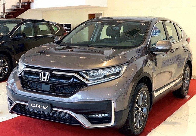 Nhiều mẫu xe ô tô nhập khẩu vào Việt Nam được giảm giá mạnh