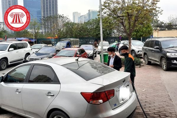 Hình ảnh xe ô tô minh họa định mức xăng xe