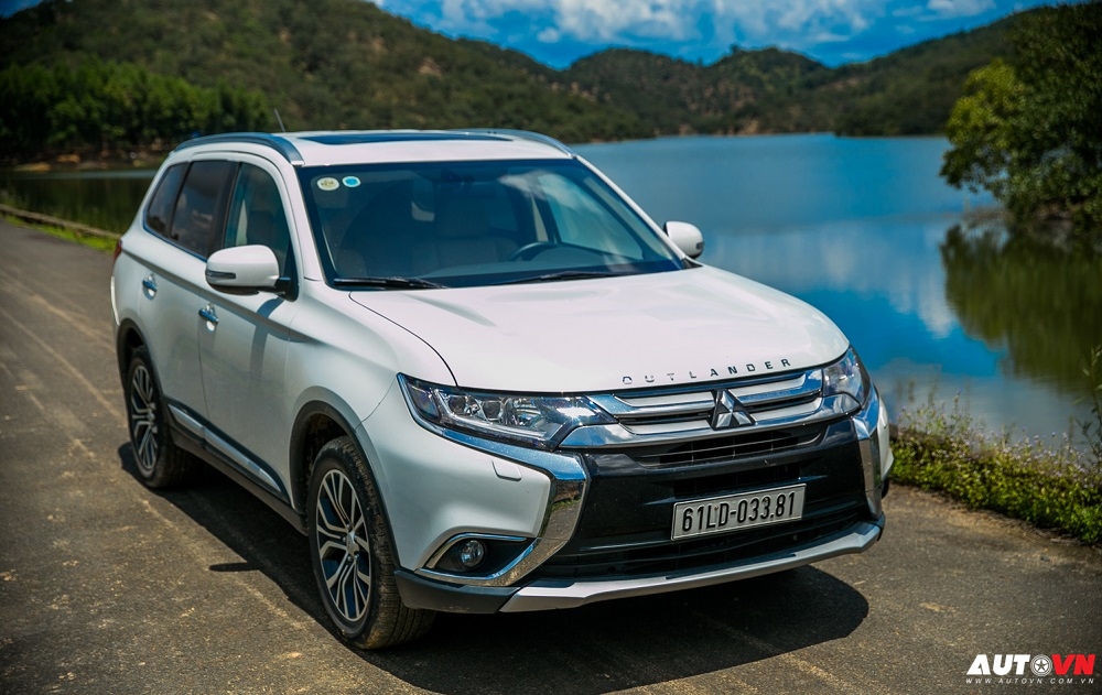 Tính năng an toàn trên Mitsubishi Outlander 2016: 7 túi khí và các hệ thống hỗ trợ lái