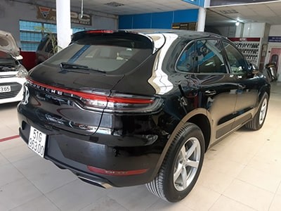 Chi tiết phủ Ceramic trên xe Porsche