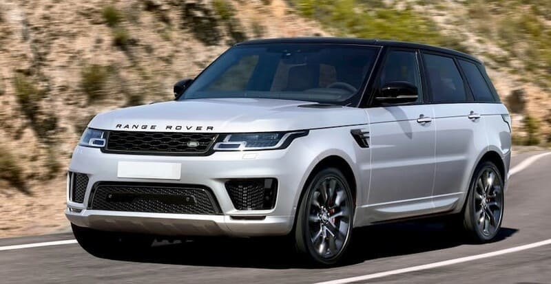 Xe ô tô Range Rover 5 chỗ trên đường phố Việt Nam