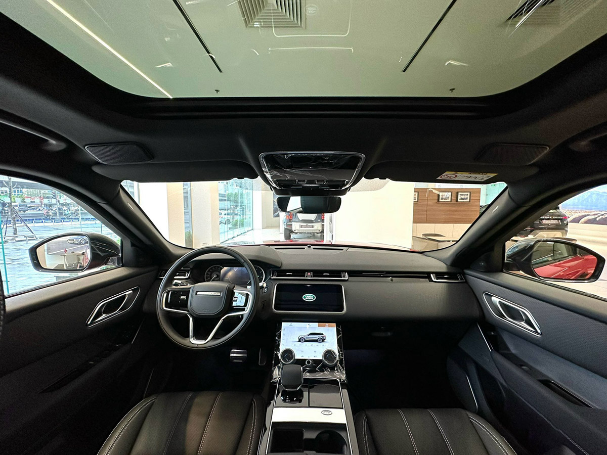 Khoang nội thất sang trọng của Range Rover Evoque - Bảng giá xe ô tô Land Rover