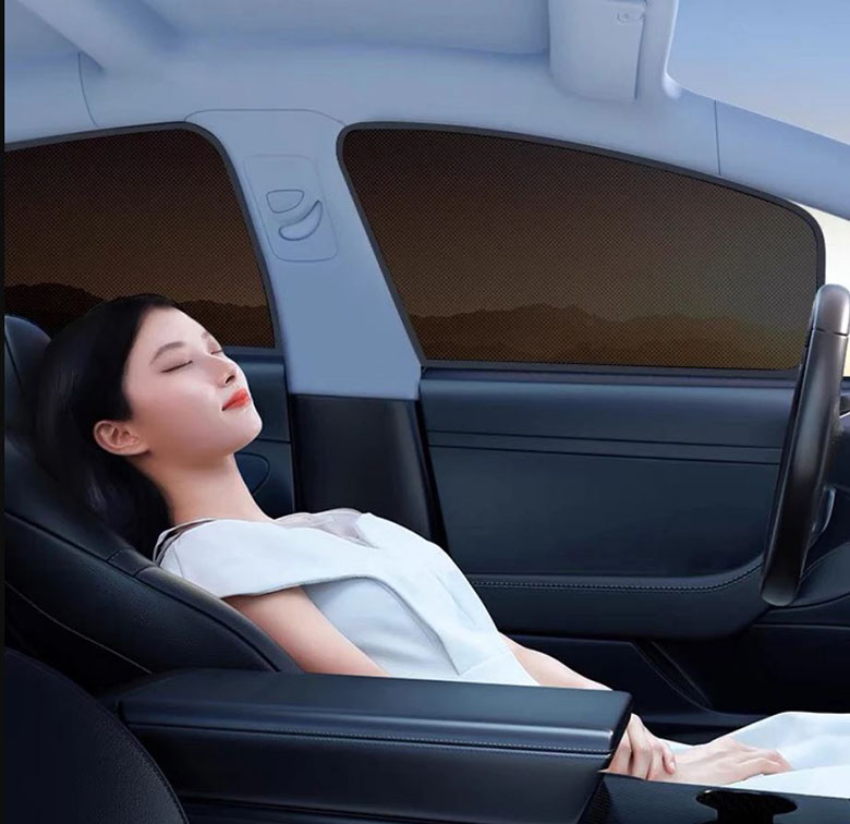 Tầm nhìn rõ ràng khi sử dụng rèm chống nắng xe ô tô