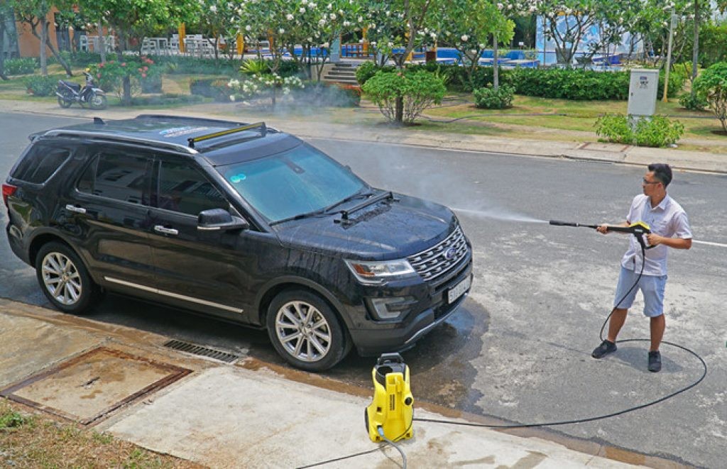 Rửa Xe Ô Tô Ở Huế: Hướng Dẫn Chi Tiết & Địa Chỉ Uy Tín