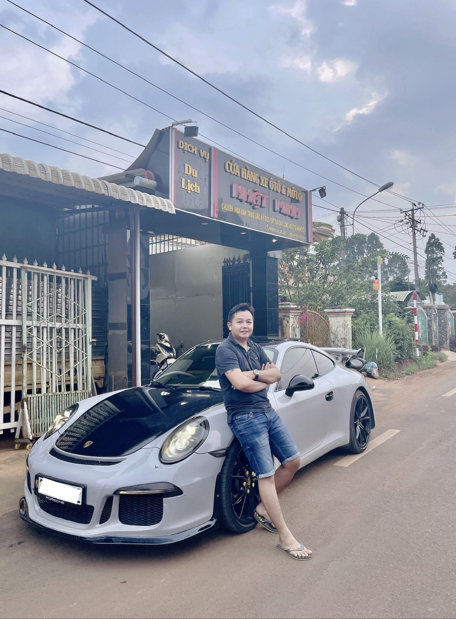Đam mê xe ô tô thể hiện qua việc lựa chọn xe cũ chất lượng
