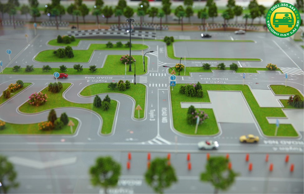 Sân tập lái đạt chuẩn cho việc học lái xe ô tô uy tín ở TPHCM