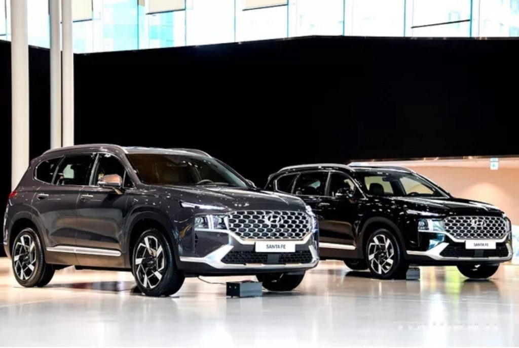 Hyundai Santa Fe 2021 mẫu xe ô tô sắp ra mắt với thiết kế mới