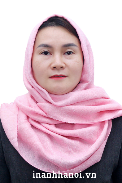 Ảnh thẻ bằng lái xe ô tô với khăn trùm đầu