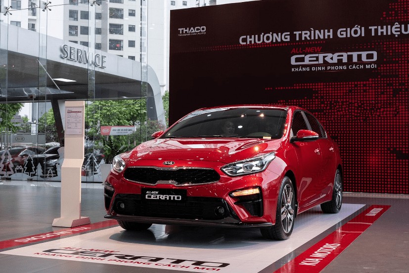 Xe ô tô có cửa sổ trời: Ưu nhược điểm & các mẫu nên biết