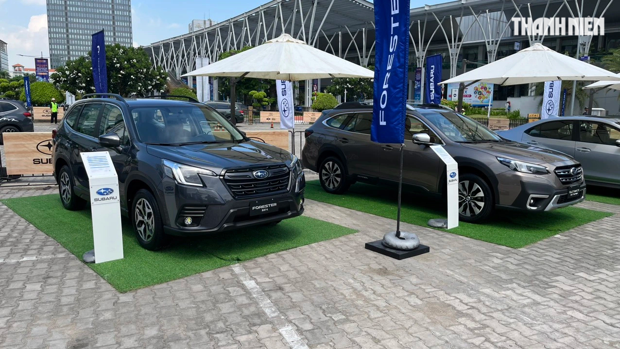 Xe Subaru Forester đời 2024 giảm giá sâu hàng trăm triệu đồng