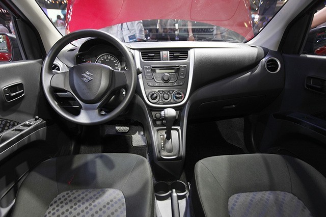 Suzuki Celerio bản số tự động CVT