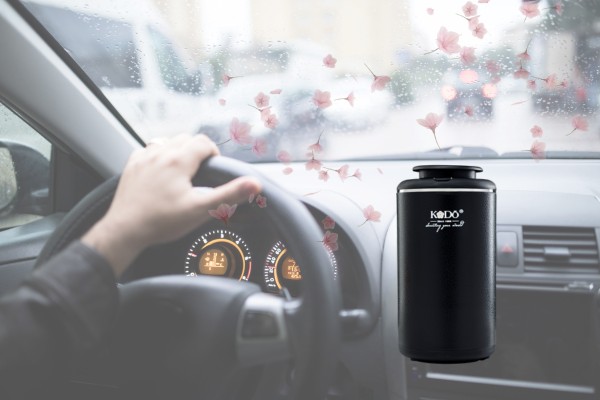 Máy khuếch tán tinh dầu chuyên dụng cho xe ô tô