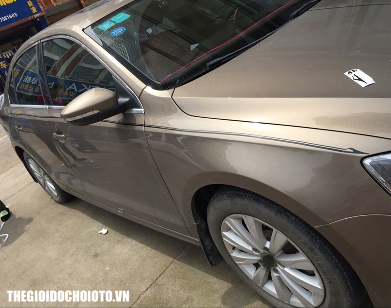 Cuộn decal chỉ viền màu trắng trang trí ngoại thất ô tô