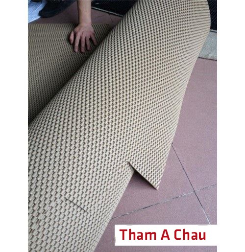Thảm nhựa trải sàn xe ô tô