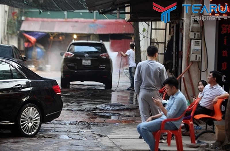 Khu vực tiếp khách thoải mái tại tiệm rửa xe