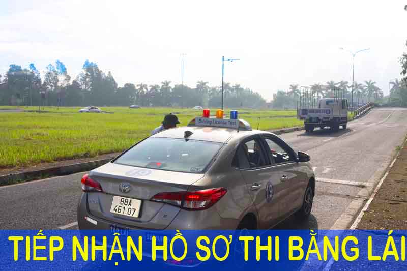 Chuẩn bị cẩn thận hồ sơ khi nộp thi bằng lái xe ô tô