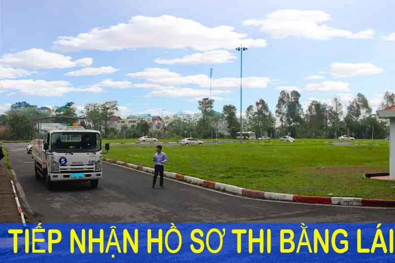 Quy trình tiếp nhận hồ sơ thi bằng lái xe ô tô
