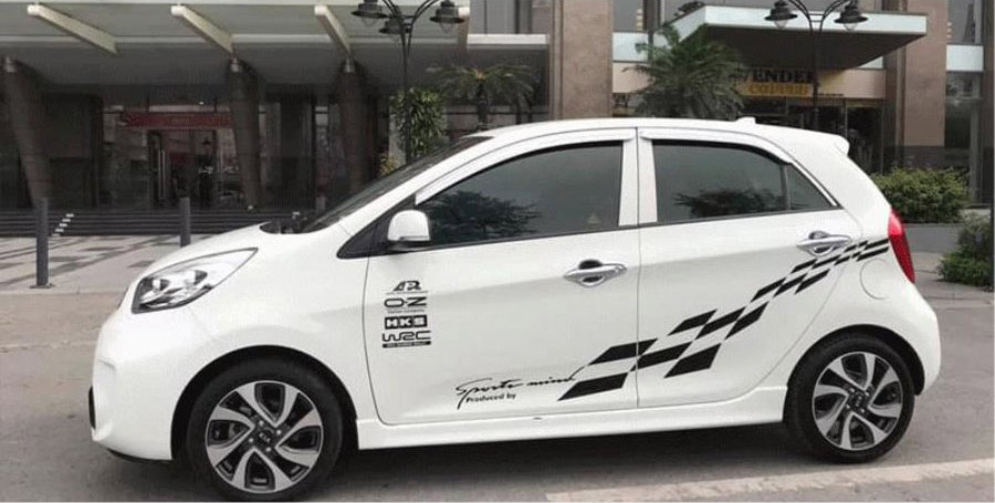 Decal dán sườn xe 4 chỗ họa tiết hình khối