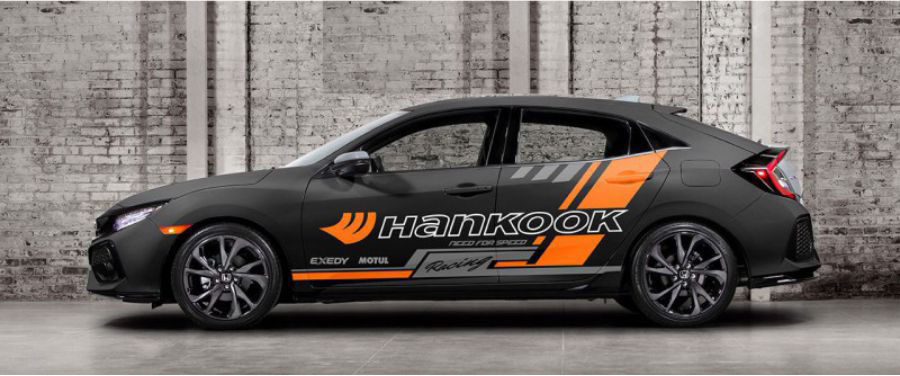 Decal dán sườn xe 4 chỗ họa tiết hình khối và chữ