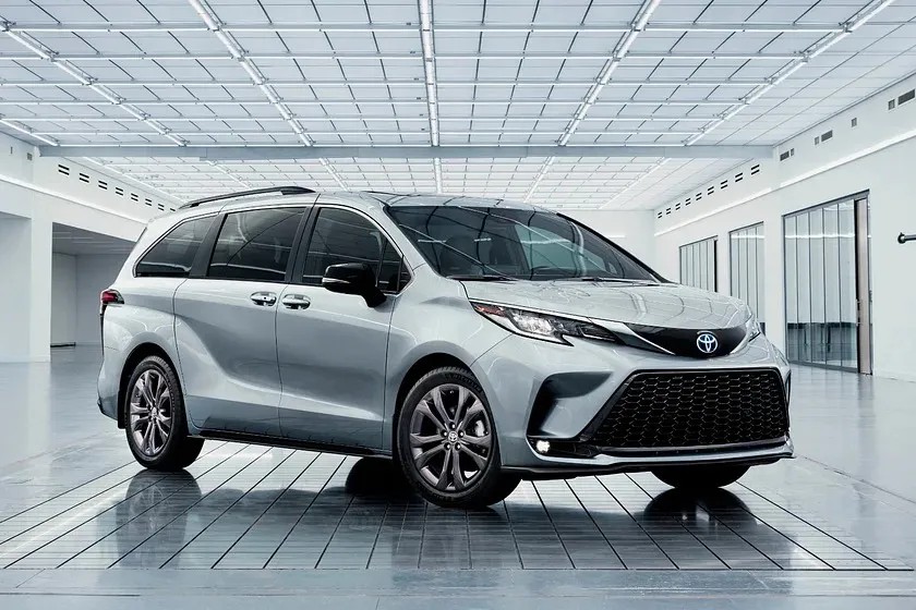 Toyota Sienna 2024