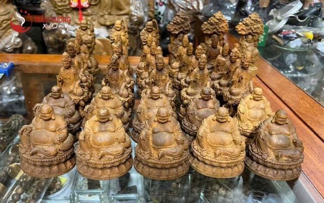 Xe ô tô dáng cao: Chi tiết nội thất và không gian xe